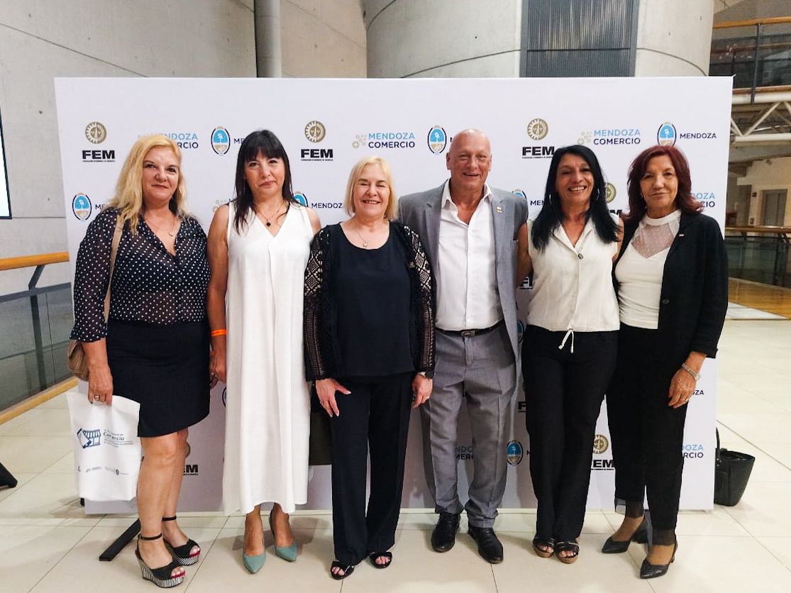 LA VICEPRESIDENTE DE LA CÁMARA DE COMERCIO DE USHUAIA PARTICIPÓ DE LA APERTURA DEL FORO NACIONAL DE COMERCIO EN MENDOZA