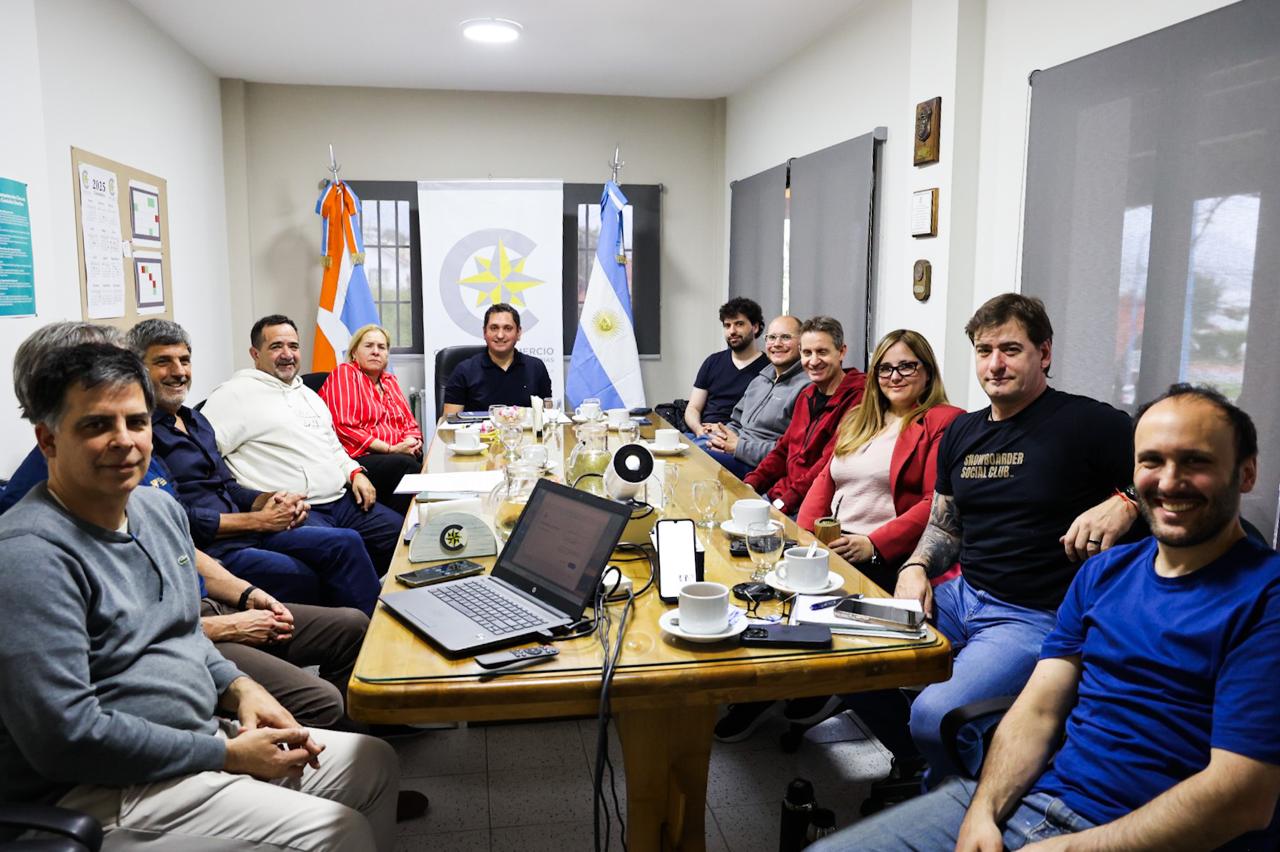 LA CÁMARA DE COMERCIO AVANZA EN UNA AGENDA ESTRATÉGICA PARA FORTALECER AL SECTOR Y AMPLIAR BENEFICIOS A LOS SOCIOS