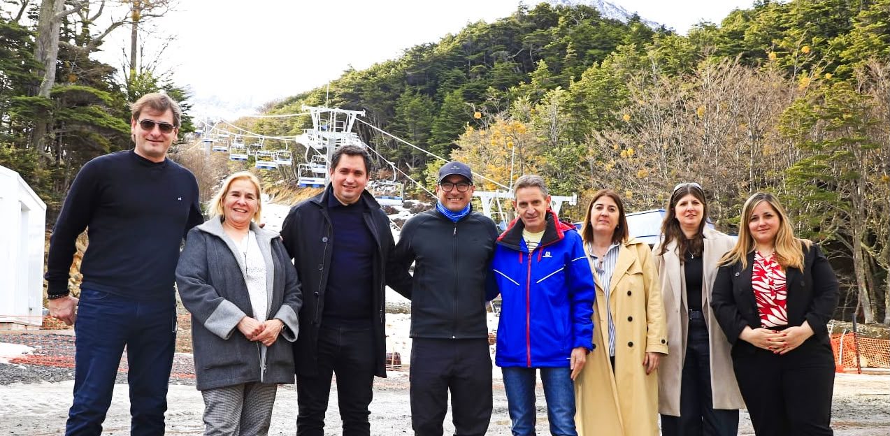 LA CÁMARA DE COMERCIO REALIZÓ UNA NUEVA REUNIÓN DE COMISIÓN DIRECTIVA EN LA SEDE DEL CERRO MARTIAL